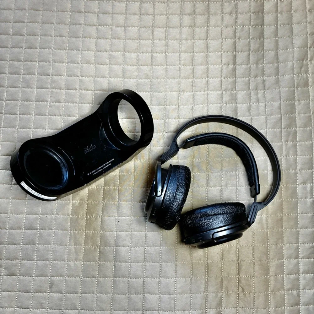 Sony MDR-RF970R Wireless Stereo Headphones‎ TMR-RF970R Transmitter Base Black